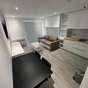 modern-studio-apartment-in-gibraltar.es-andalucia.com/