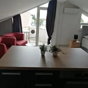 Milka Apartment