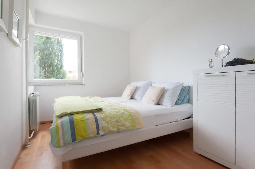 Charming Maraska Apartment Zadar